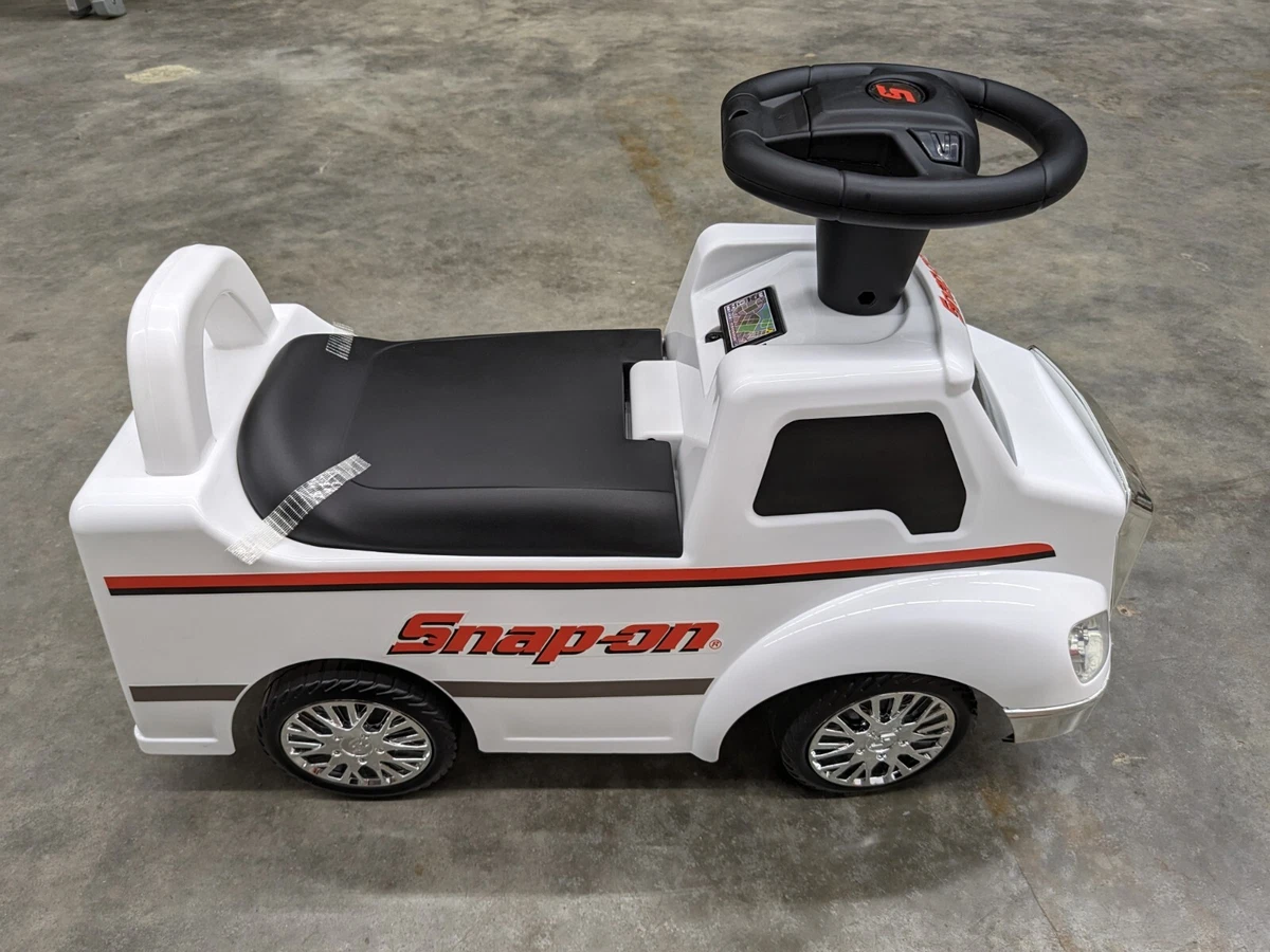 Snap on sale toy truck