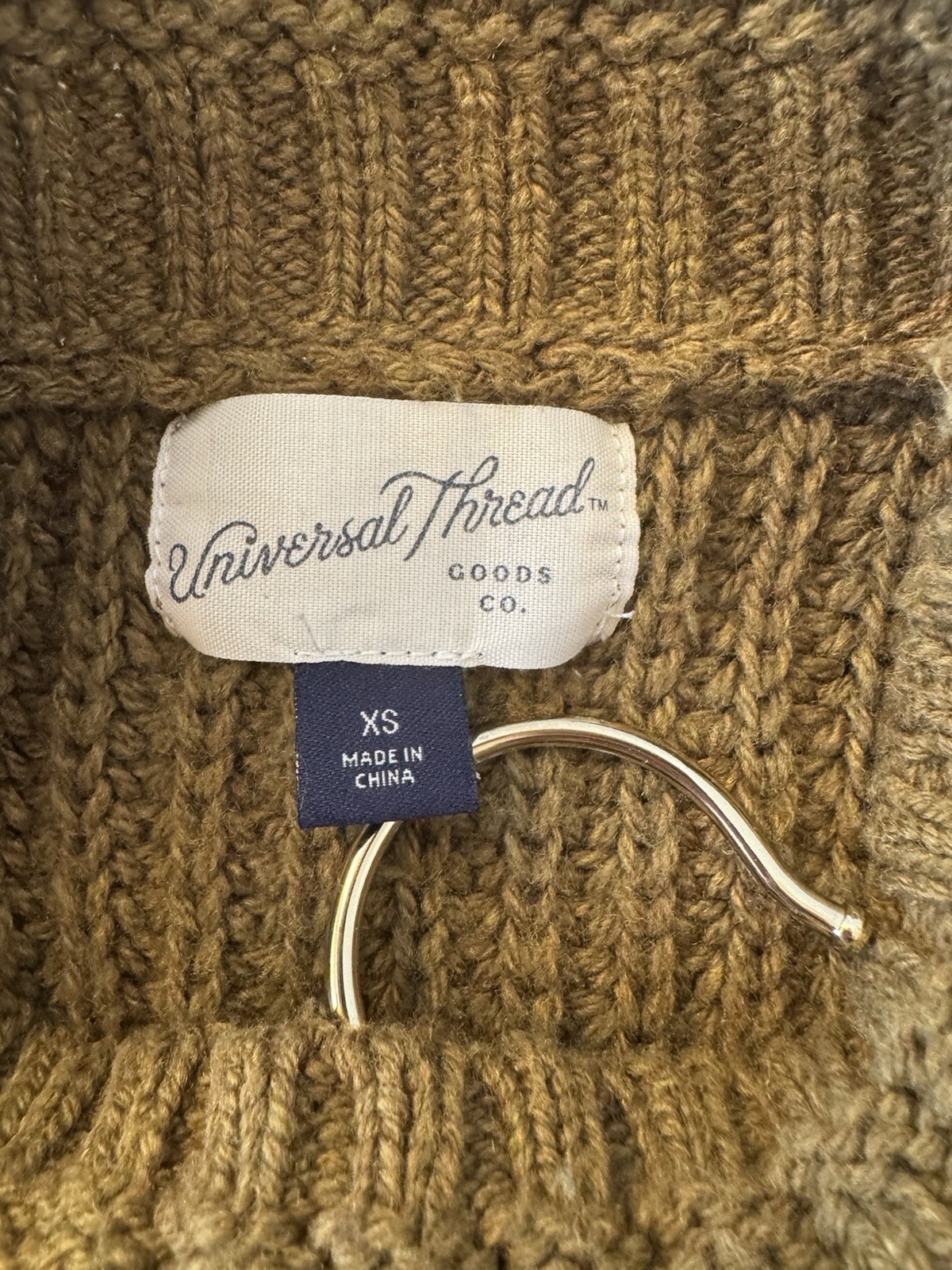 Universal Thread Olive Knit Pullover Sweater XS R… - image 4