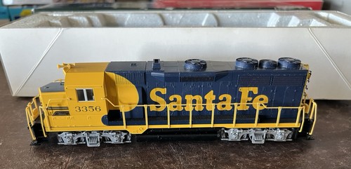 KATO Japan EMD GP35 Santa Fe 3356 Lokomotive HO Motor 37-3005 | Zustand: Used