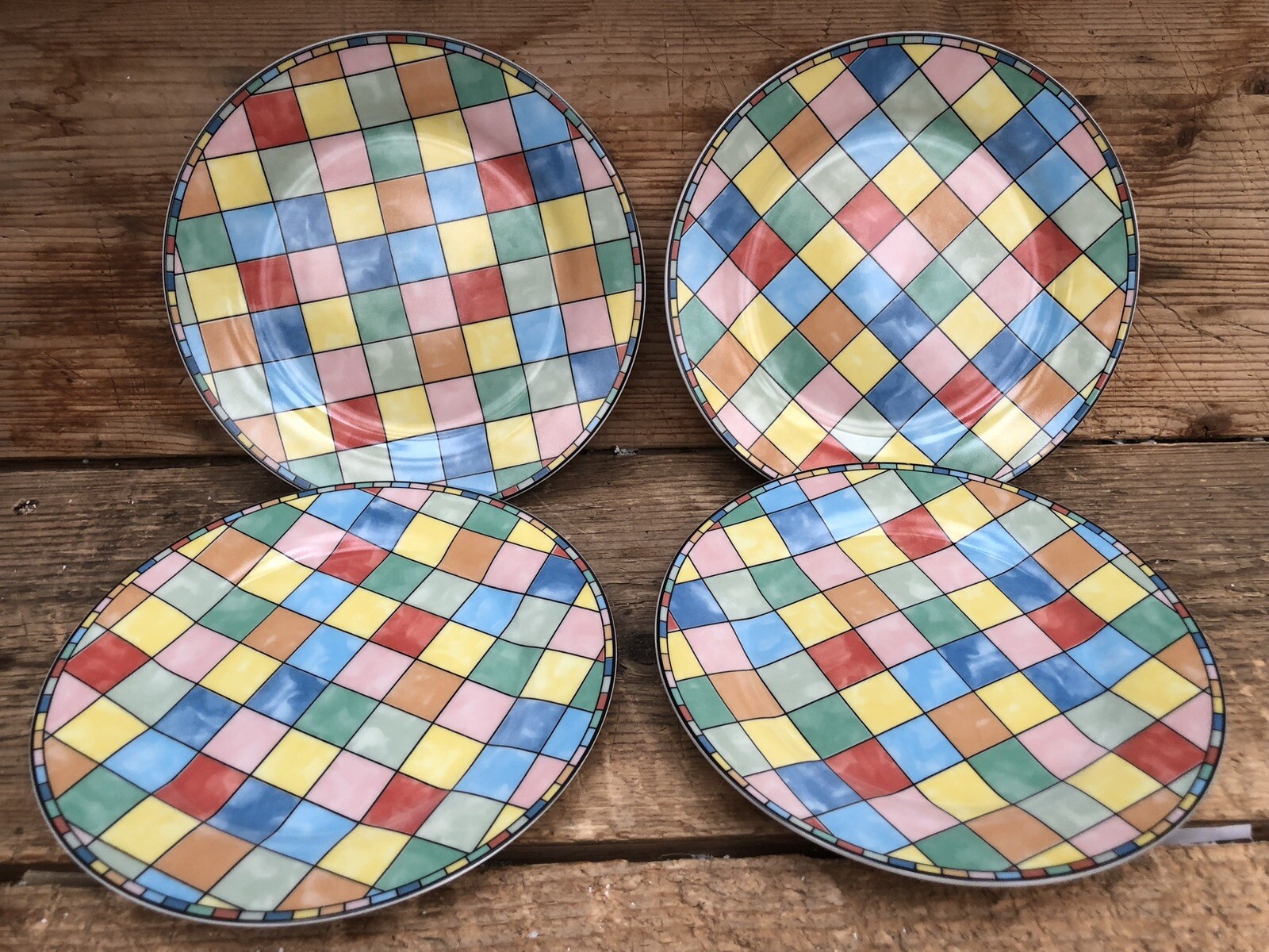 TTC by Topchoice Mardi Gras Dinner & Side Plates, Bowls Cups & Saucers