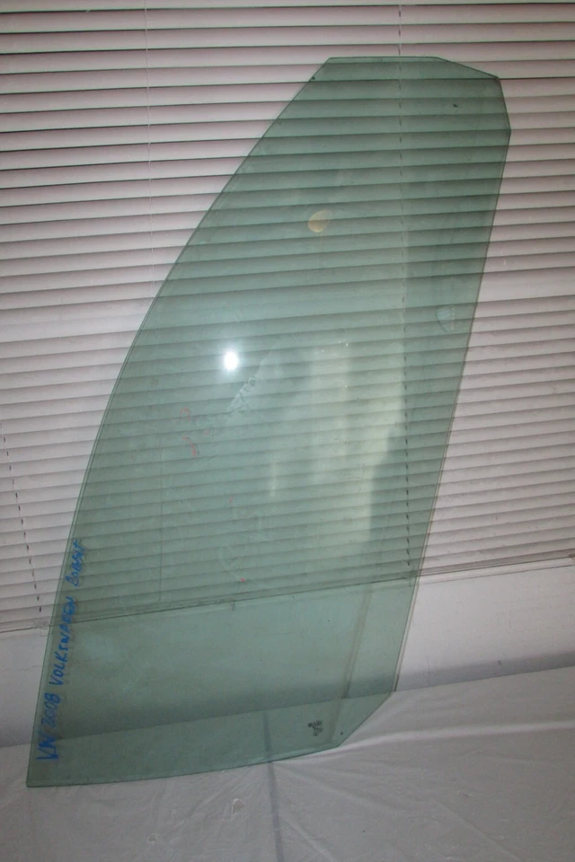 Volkswagen Rabbit 2006-2009 2 puertas ventana cristal puerta pasajero delantero derecho OEM Foto 3 de 4