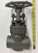 DSI 4211A8-18 Forged Steel Globe Valve 2" Class 800 Socket Weld Ends, API Trim 8
