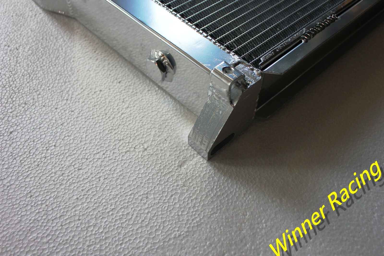 E30 Rear Mount Radiator ALUMINUM RADIATOR FOR BMW 3 E30 320i/325i/325ix M20B25 2.0L/2.5L AT ...