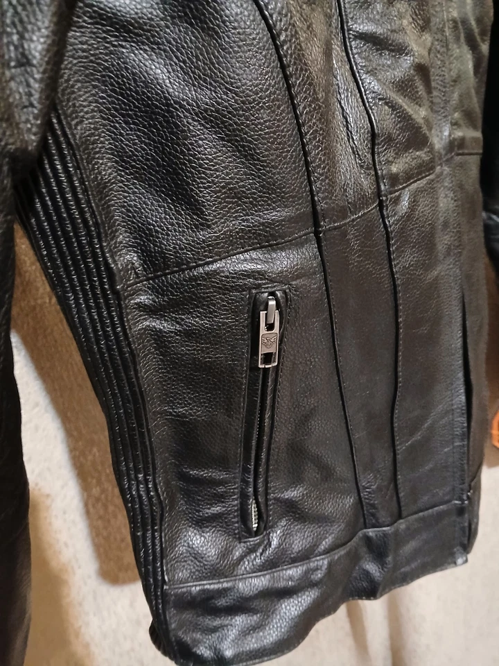 Milwaukee Leather Motorcycle Jacket, Biker Rider, Size s ...Lady's - Image 2 of 4