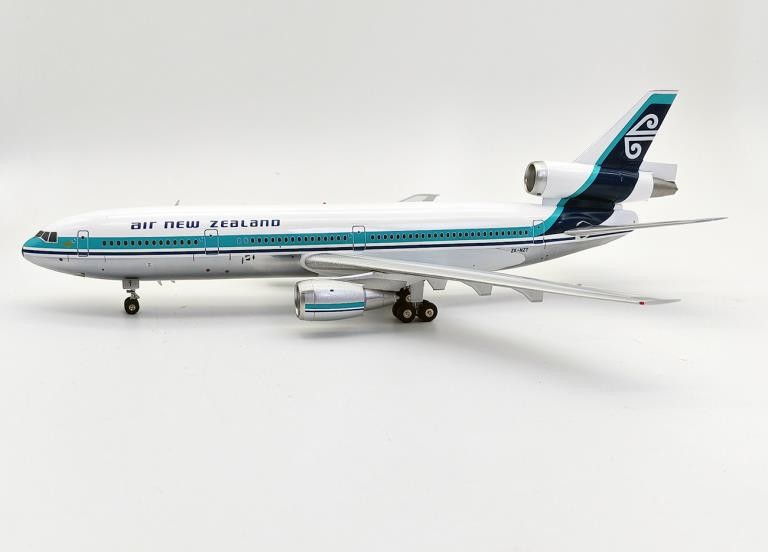Air New Zealand McDonnell Douglas DC-10-30 ZK-NZT With 1:200