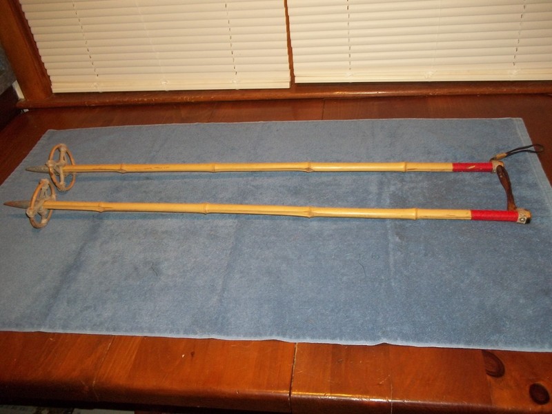 Rare 1940's VTG Bamboo 40" Ski Poles Sugarloaf Mountain Kingsfield Maine NM/MINT