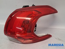Rückleuchte rechts Peugeot 2008 I  9678074380 P23948490