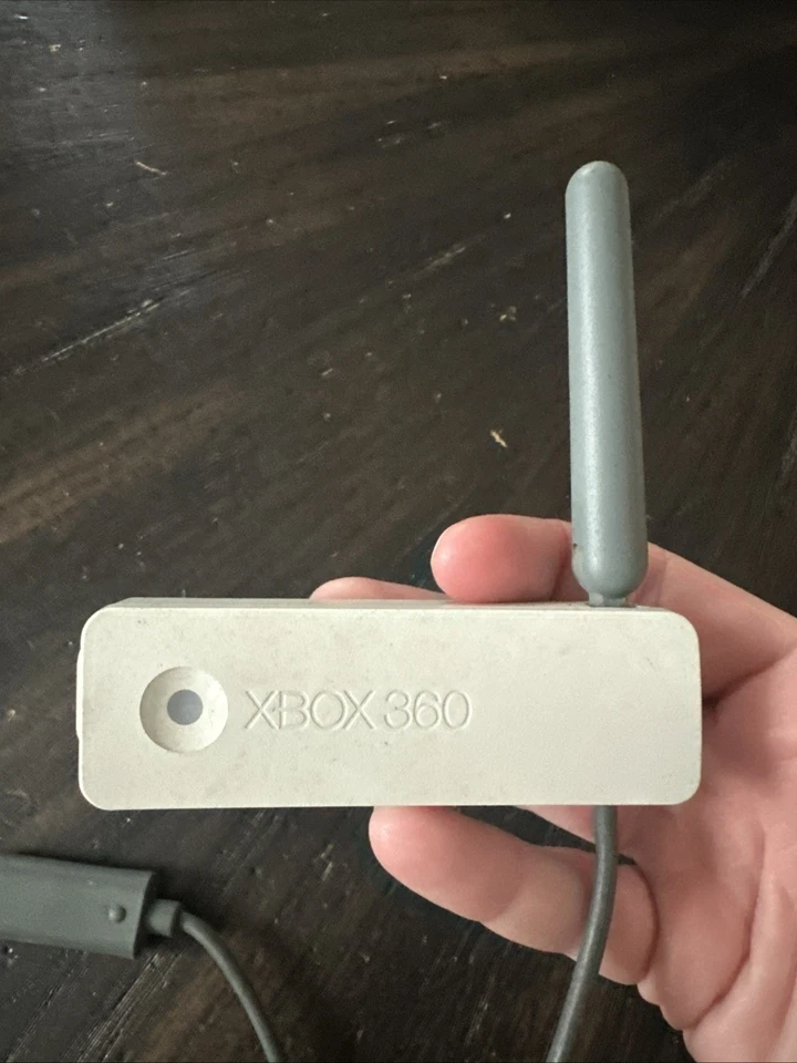 Official Microsoft XBOX 360 Wireless Networking Adapter Internet WiFi Connection - Image 2 of 4