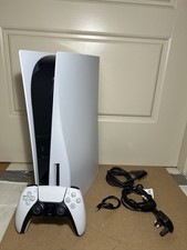 PlayStation 5 Disc Edition Console, Wires 825GB, controller