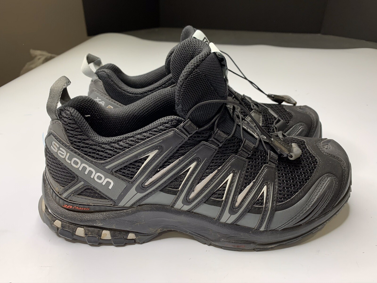 salomon stability running shoes