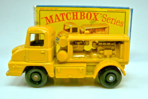 Camión compresor Matchbox RW 28B en fino perfil de rueda superior en caja "D" - Imagen 3 de 6