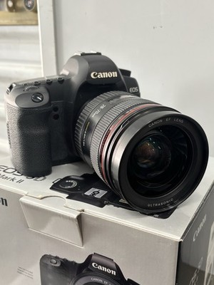 Canon EOS 5D Mark II Kit W/ 28-70mm f/2.8 L USM Lens + Strap & Charger WORKING