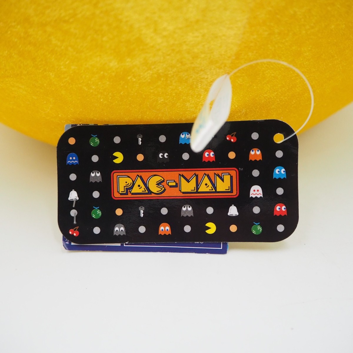 PAC-MAN タマゴッチ イエロー Amazon.com: Tamagotchi Nano x PAC-Man - Yellow Maze : Toys