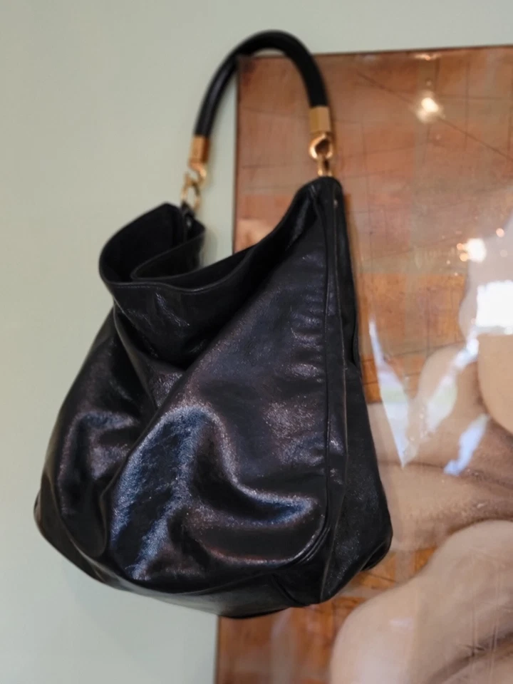 BOLSO DE HOMBRO HOBO ROADY GRANDE YVES SAINT LAURENT YSL, AZUL MARINO, CHAROL Foto 2 de 4