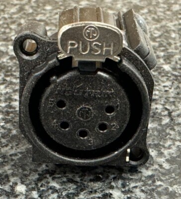 Neutrik NC5FAV-SW XLR Connector Receptacle 5 pos thruhole 