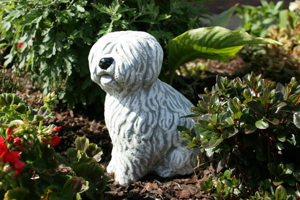 Frostfeste Steinfigur Bobtail 27 Cm Hund Gartenfigur Steinguss Wetterfest-image