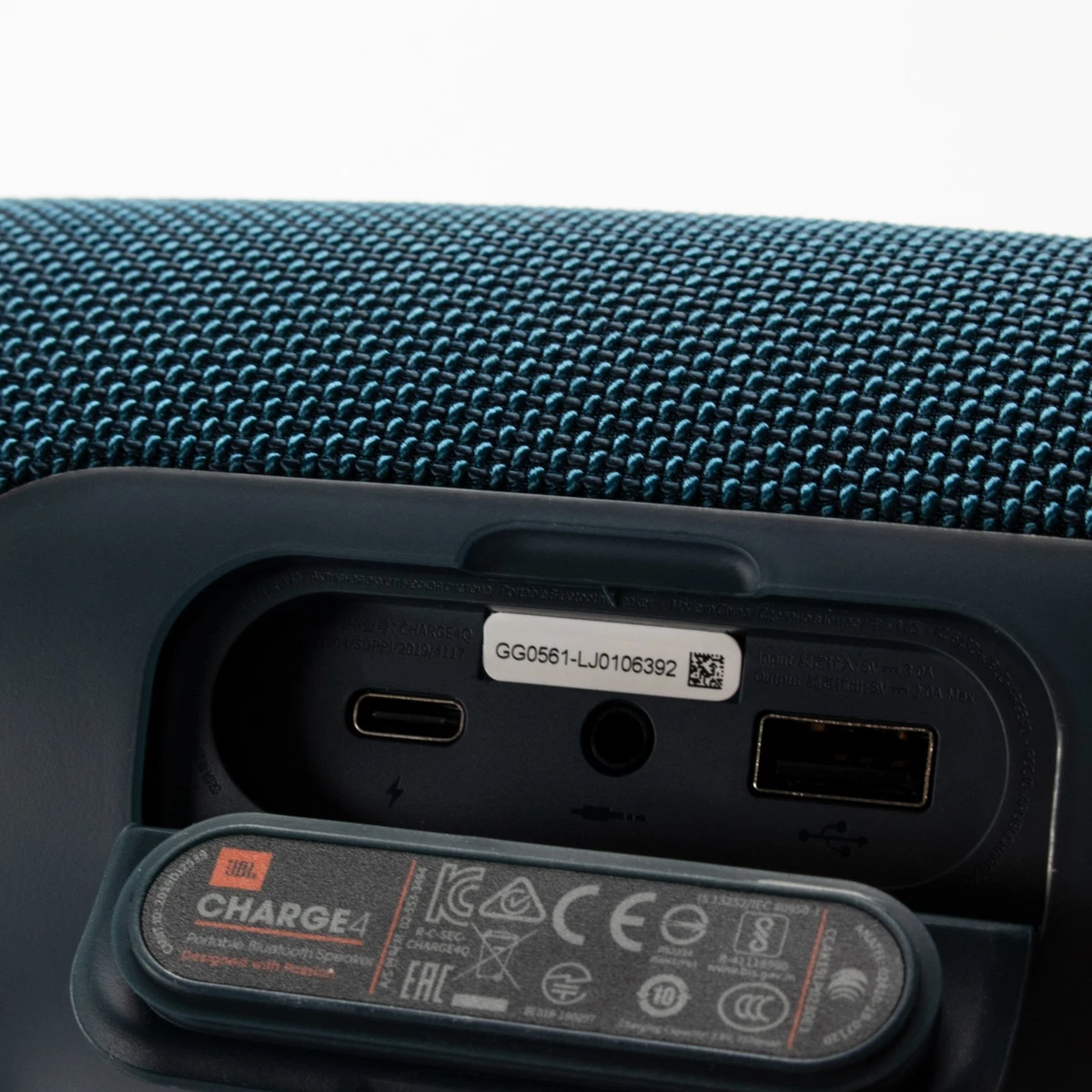 JBL Charge 4 Wasserdichter Bluetooth Lautsprecher blau - Wie neu