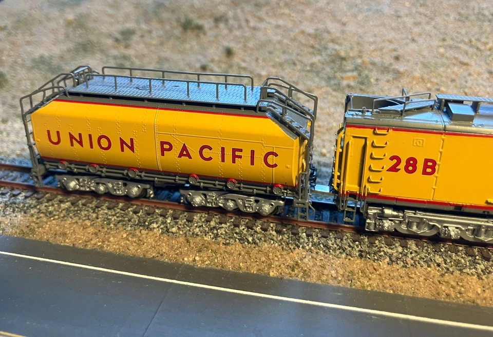 Spur N Overland Models Union Pacific Gas Turbine #28 Big Blow - Bild 3 von 4