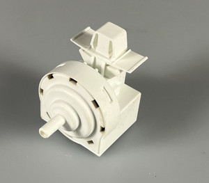 AEG L7TS74379 Waschmaschine Druckwächter Druckdose 132819502 E347990 #2009-10