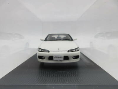 EBBRO 1/43 NISSAN SILVIA spec-R S15 訳あり品 EBBRO 1/43 NISSAN SILVIA spec-R S15 訳あり品 - メルカリ