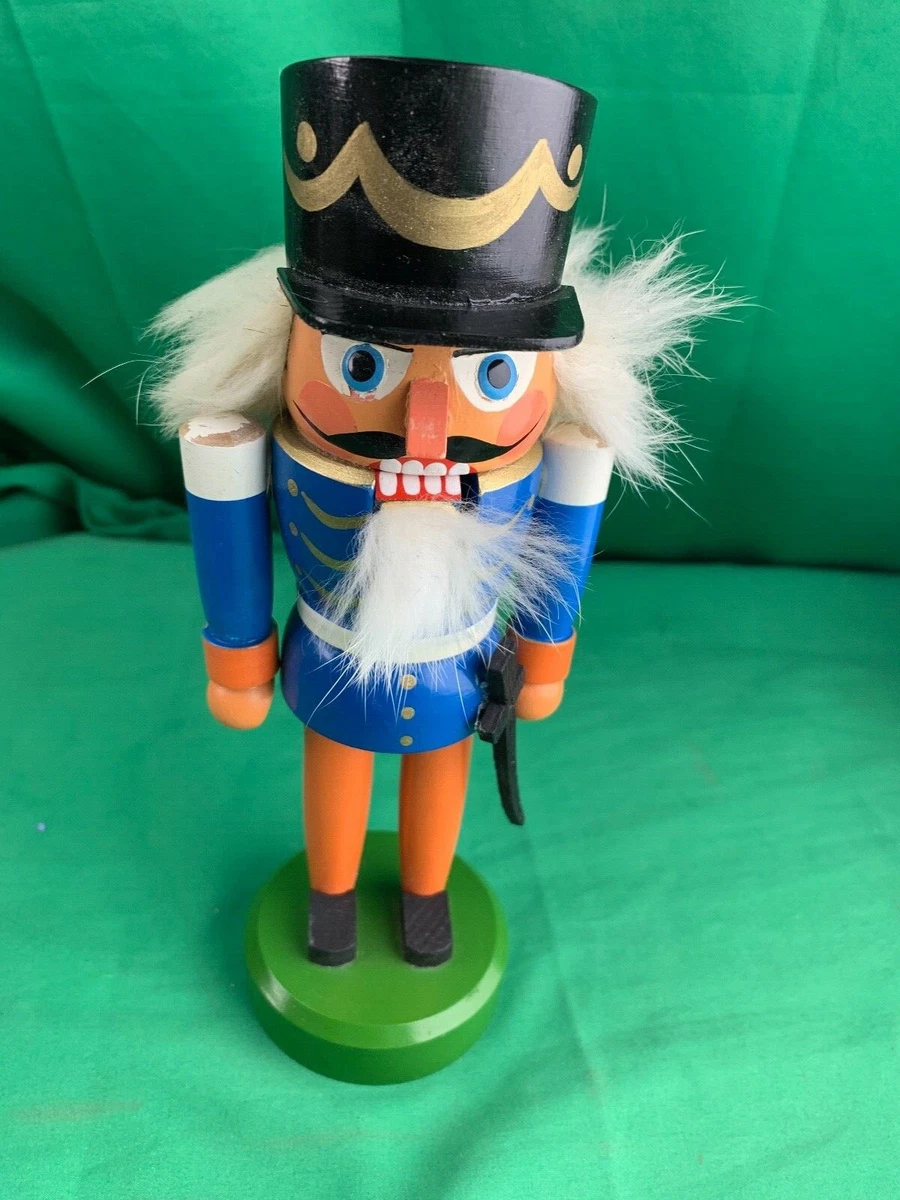 Vintage VEB Rothenthal British Soldier Police Nutcracker Germany