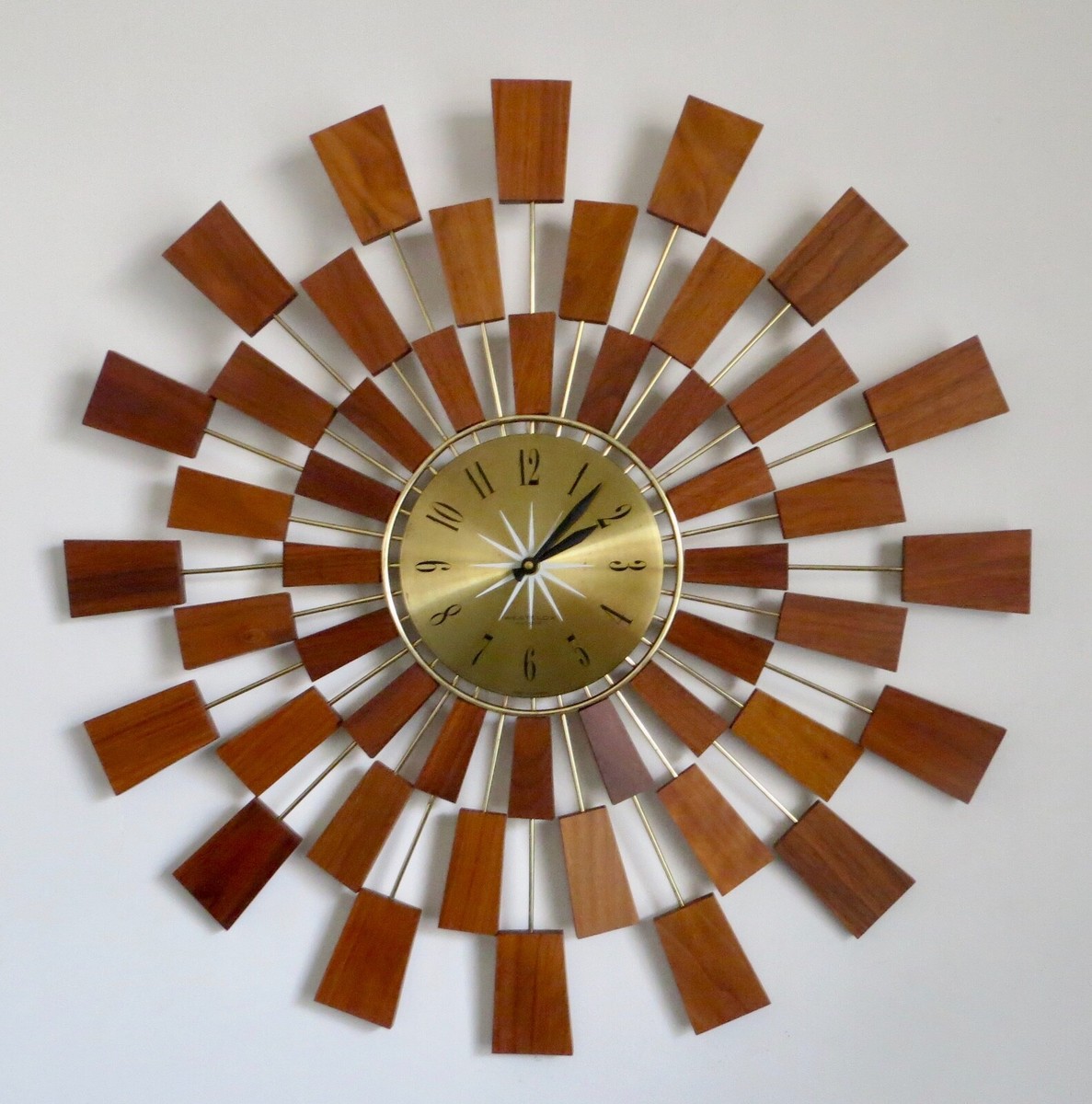 VTG. 1960's MID CENTRUY ATOMIC STARBURST SUNBURST MCM WALL