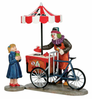2015 Lemax Spooky Town I Scream U Scream Set Of 2