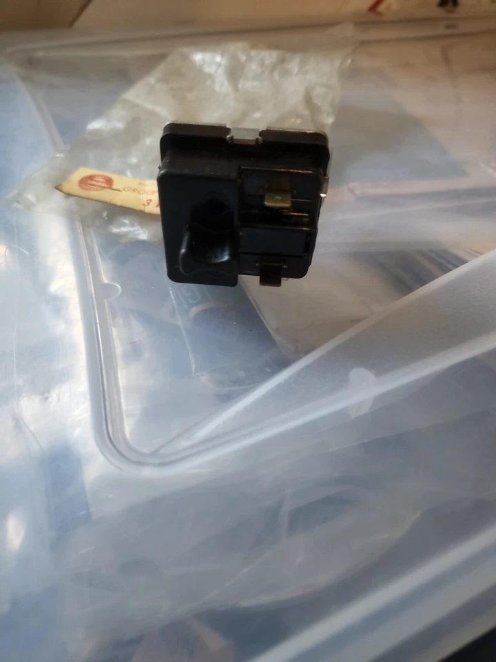 Nuevo de Lote Antiguo 1963-1966 AMC Classic Marlin American Ambassador Interruptor de Respaldo AMC # 3167977 Foto 3 de 4