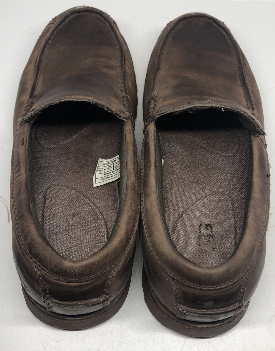 UGG Plainson Leather Loafers Brown Slip On Men display picture 3