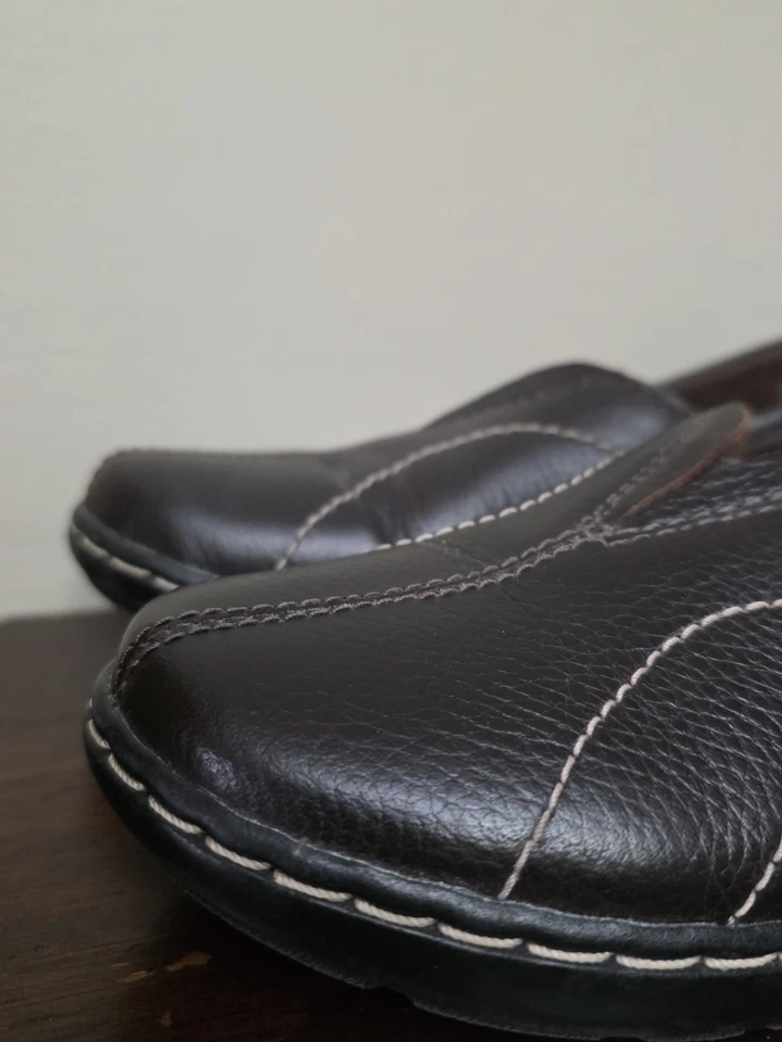 Zapatos planos informales Clarks Cora Meadow para mujer marrón 7,5 M sin cordones Foto 3 de 4