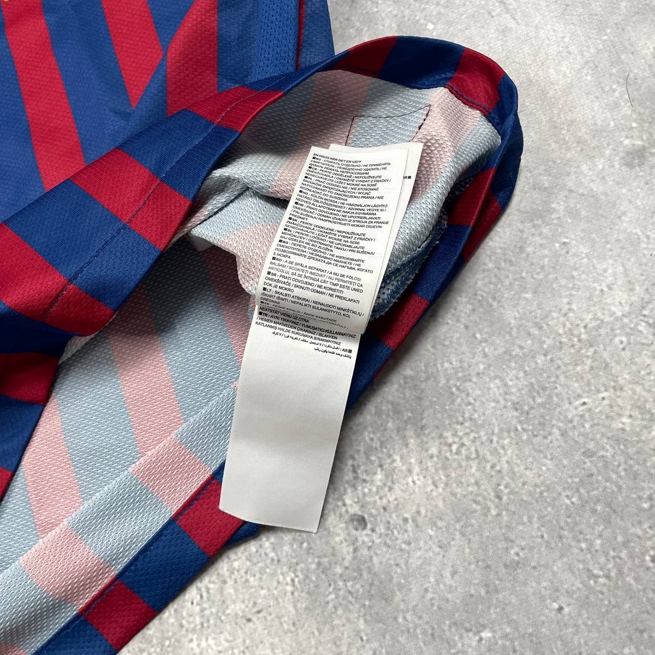 FC Barcelona 2011 2012 Home Jersey Nike Shirt Red/ Blue Size S thumbnail 16