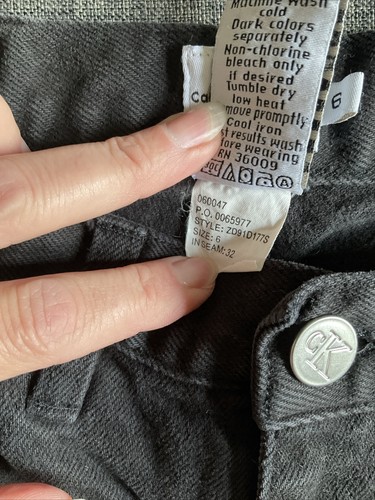 Calvin Klein Damen Mid Rise Skinny Jeans schwarz Größe 6 - Bild 4 von 4