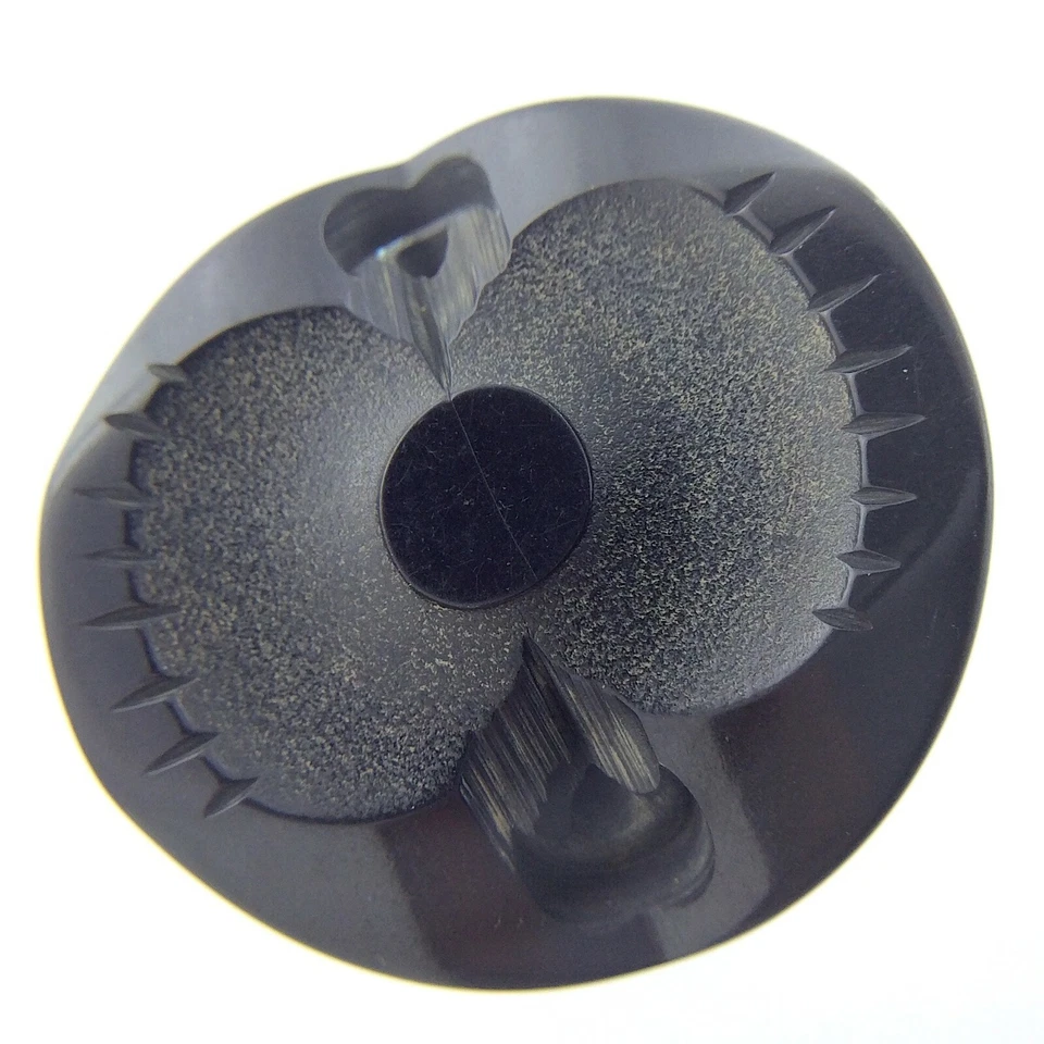 Botón negro grande tallado a mano de baquelita vintage para damas para abrigos de piel 1,5 pulgadas N715 Foto 2 de 4