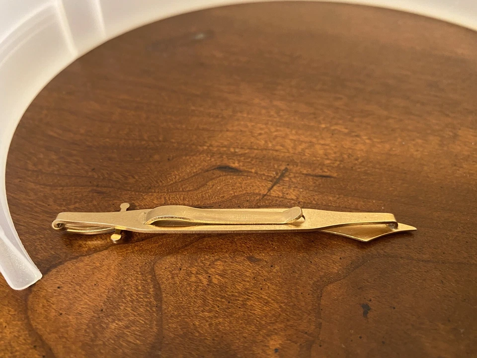 Cuchillo Espada Swank Vintage Mango Piedra Blanca Tono Dorado Clip de Corbata Foto 2 de 2