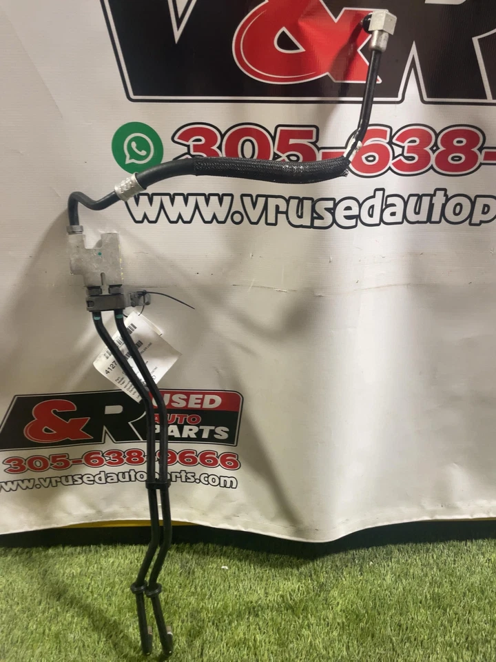 ✅ Línea de enfriador de aceite Dodge Charger 2016 N.º de parte: 52014762aa derivación de enfriador de válvula OEM Foto 3 de 4