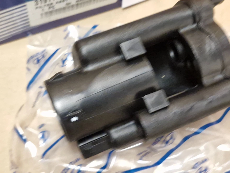 Filtro de combustible Hyundai Sonata EF NF 1998-2012 3191138204 genuino nuevo OEM Foto 4 de 4
