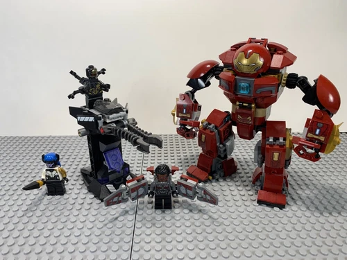 LEGO Marvel Superheros Infinity War Hulkbuster Smash-Up 76104 Missing Ball Ammo