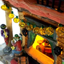 Lemax 2021 Zombie Jazz Cafe Spooky Town 05612 U2 Open All Night Vibrant Colorful