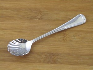 Oneida-Flambe-Sugar-Shell-Spoon-6-034-NEW-Stainless-Flatware-Silverware-Glossy