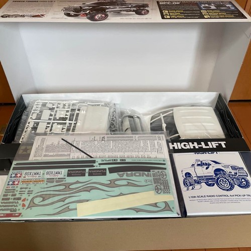 Tamiya America Inc 1/10 Toyota Tundra Hi-Lift Kit TAM58415 - Picture 2 of 10