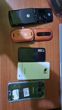 Lotto di 5 telefoni Samsung e Motorola vintage – telefoni per ricambi