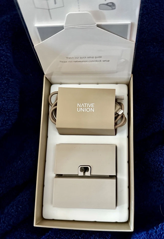 Native Union Weighted DOCK+ Beige & Rose Gold for Apple iPhone 7+/6+/6S/5C Cable - Image 3 of 4