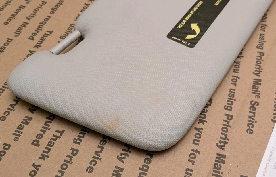 2009-2012 Audi A4 Quattro Left Driver Side Sun Visor w/Mirror Sunvisor GRAY OEM - Image 3 of 4