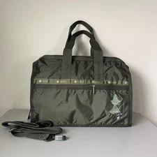 Lesportsac snufkin  Medium Weekender NWT