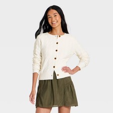 Universal Thread Women's Heritage Cable Crewneck Cardigan Cream