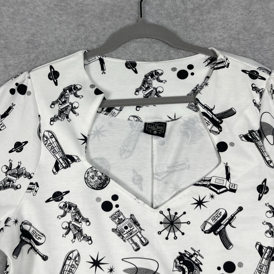 Top Rock Steady para mujer cuello diamante talla 4X blanco espacio Rockabilly pin up Foto 3 de 4