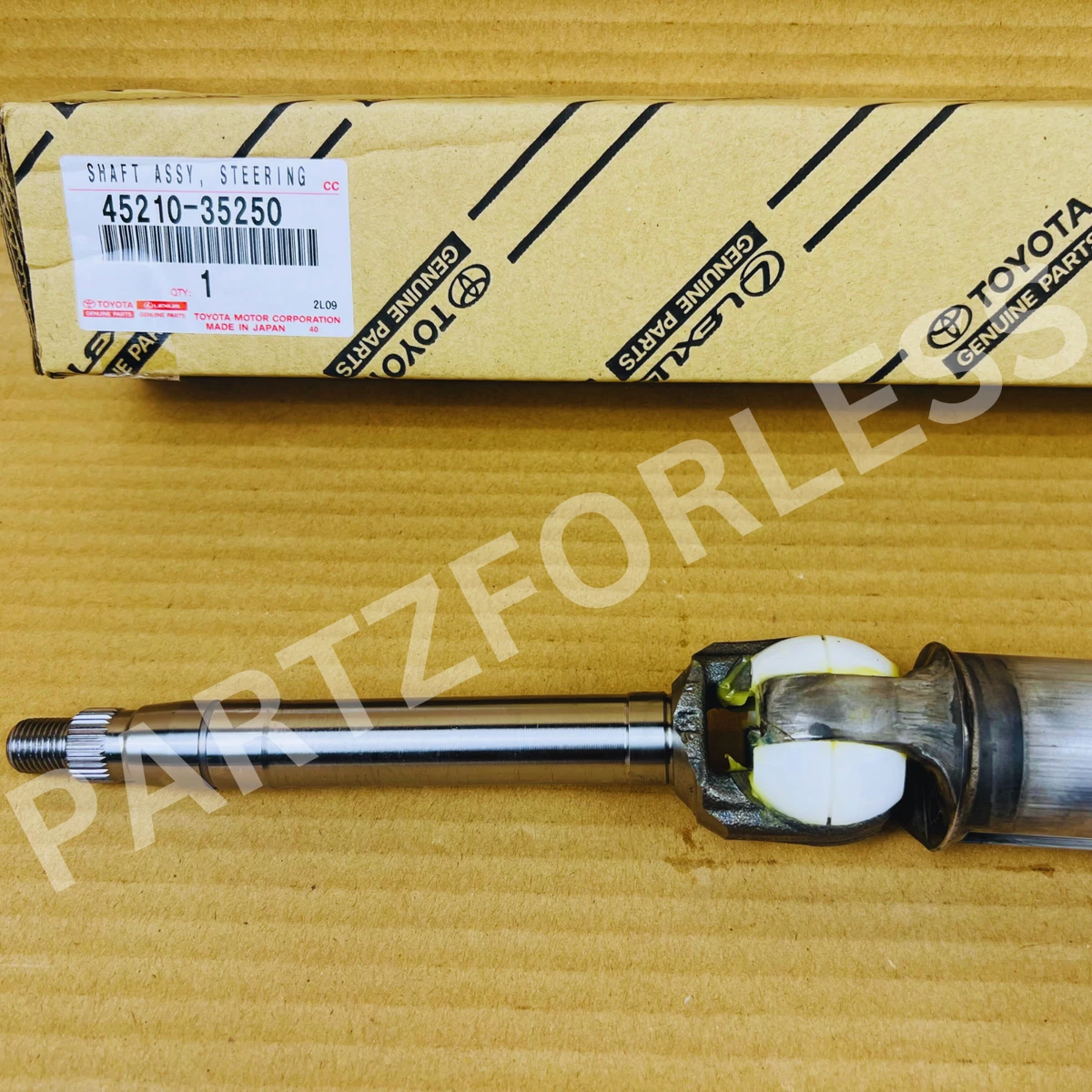 45210-35250 TOYOTA GENUINE SHAFT ASSY, STEERING MAIN 4521035250 