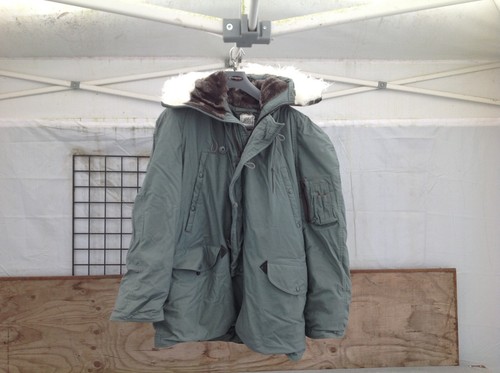 US Military Parka Extreme Cold Weather Type N-3B, Size Large Unissued - Picture 15 of 15