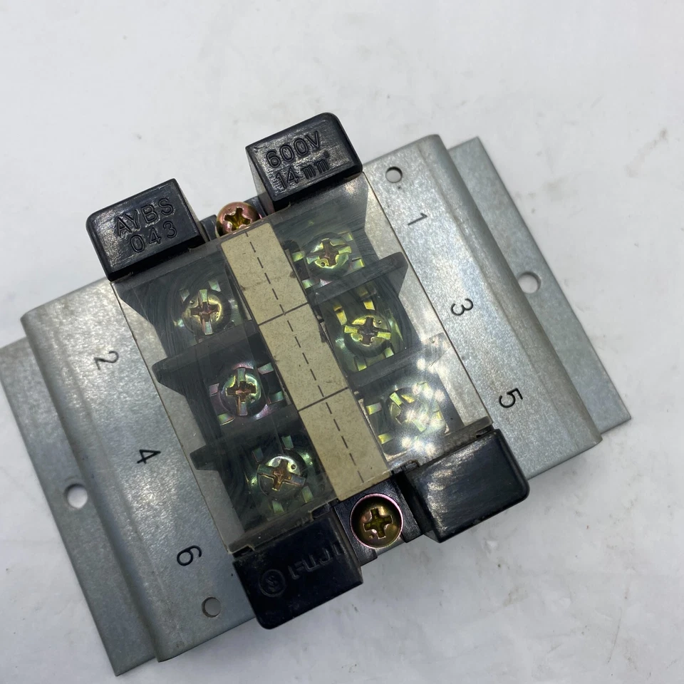 FANUC A05B-2408-C092 CIRCUIT BREAKER WIRING TERMINAL A05B2408C092 600V AYBS043 - Image 2 of 4