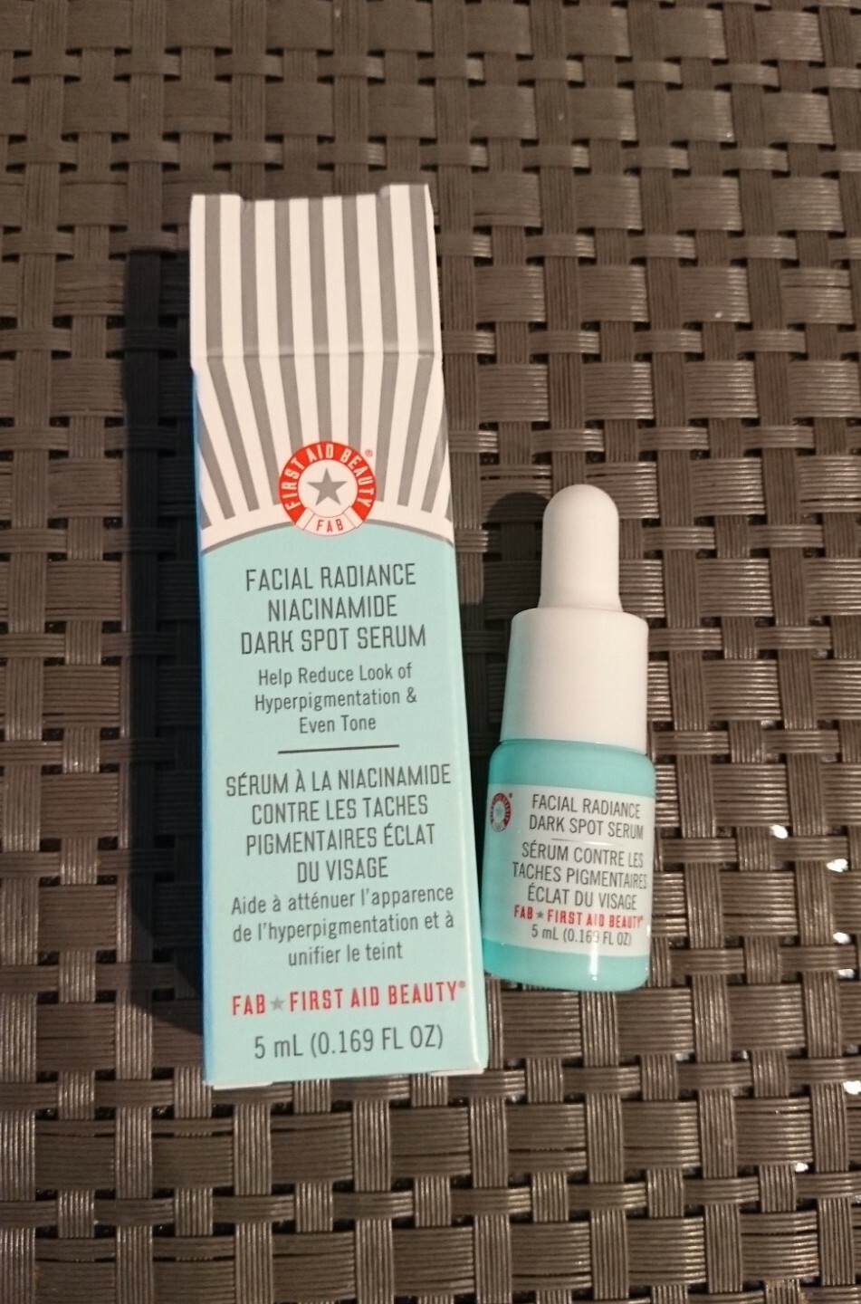 first aid beauty niacinamide dark spot serum